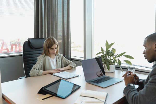 How To Make Employee Onboarding More Efficient