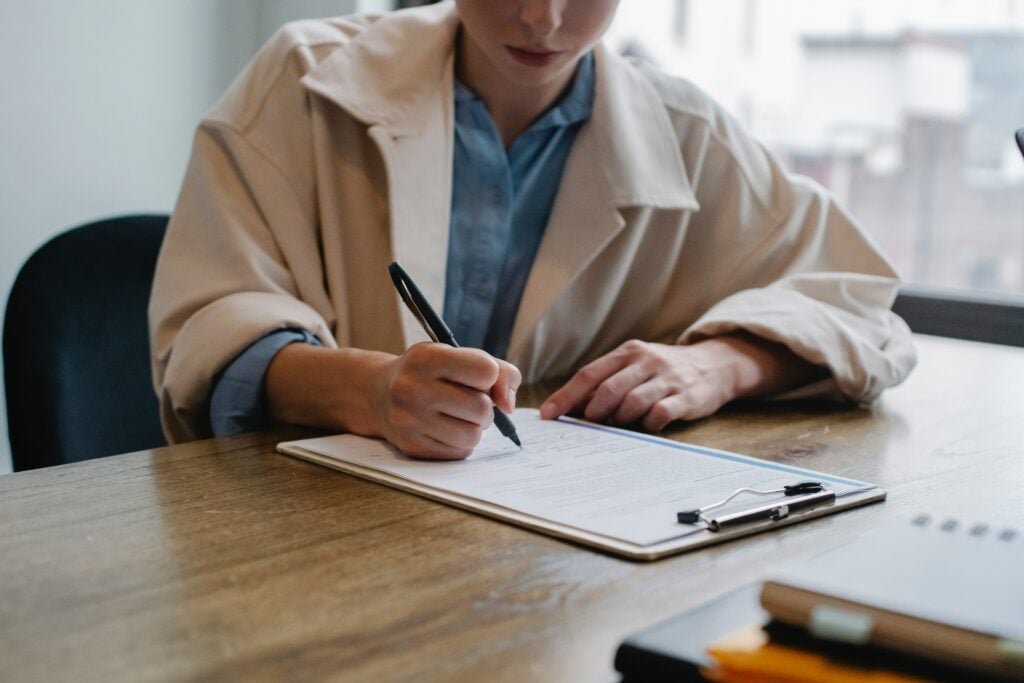 Tipps zum Verfassen eines effektiven Diskussionsleitfadens für Benutzerinterviews