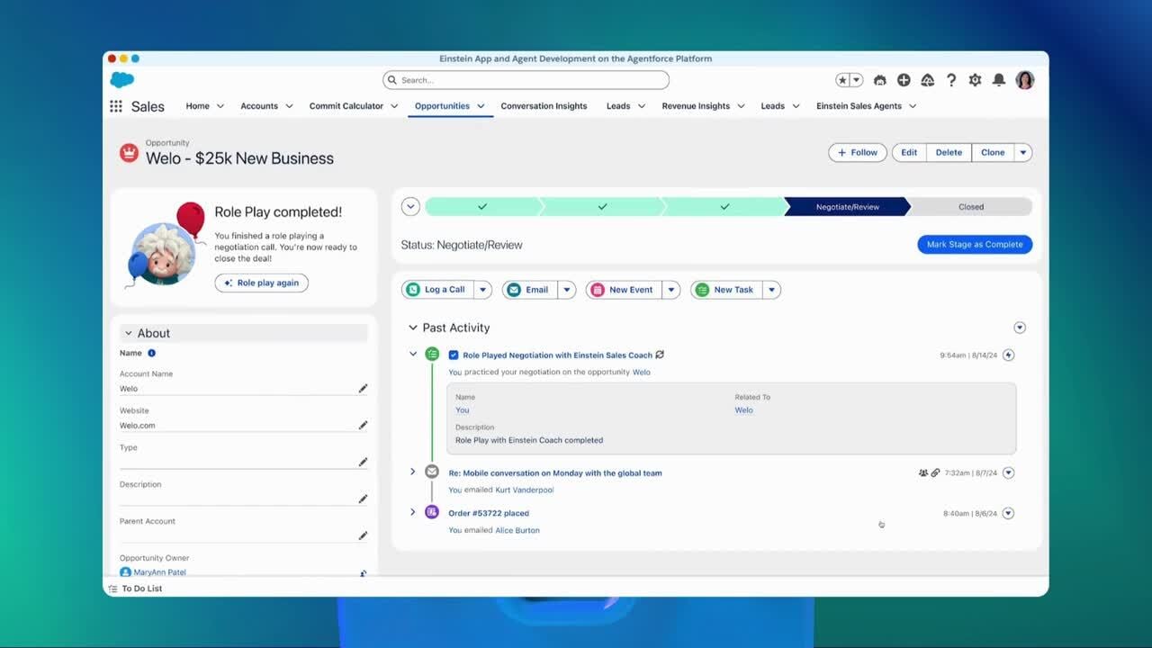Jeu de rôle Salesforce avec Einstein AI pour un appel commercial